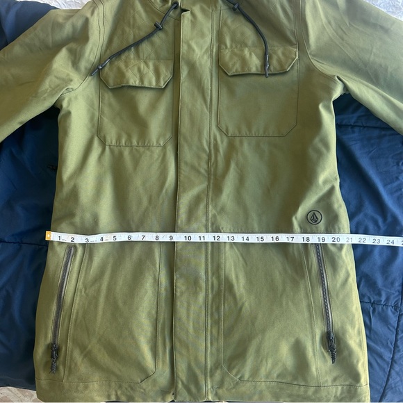 Women's Olive Green Volcom Snowboard Jacket - Picture 5 of 10